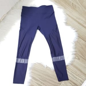 Fabletics 7/8 workout leggings blue small